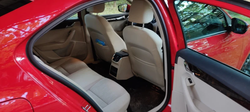 Skoda Octavia Style, снимка 11 - Автомобили и джипове - 50691692