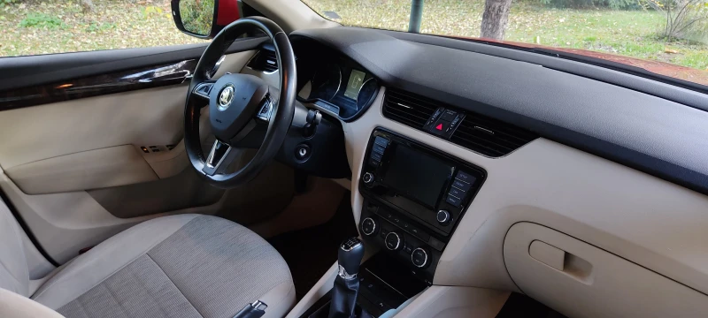 Skoda Octavia Style, снимка 16 - Автомобили и джипове - 50691692