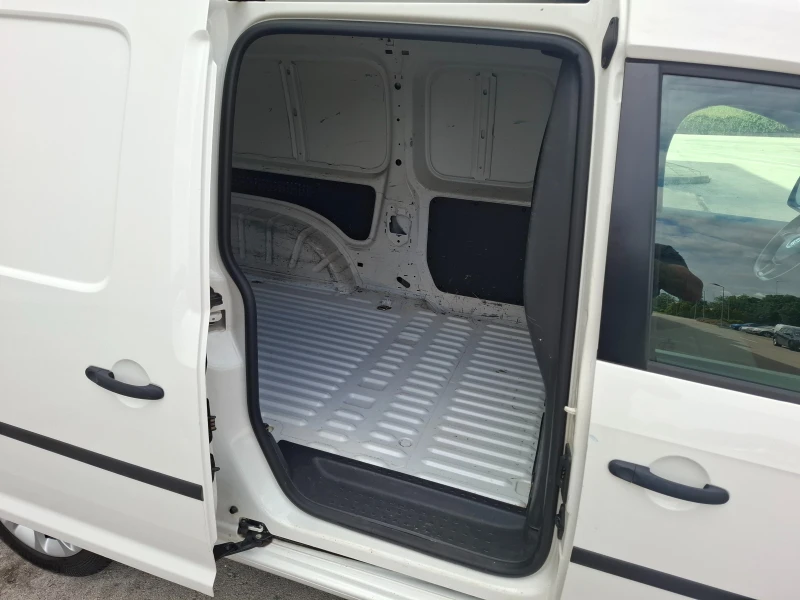 VW Caddy 2.0tdi Face Lift MAXI , снимка 11 - Автомобили и джипове - 50493239