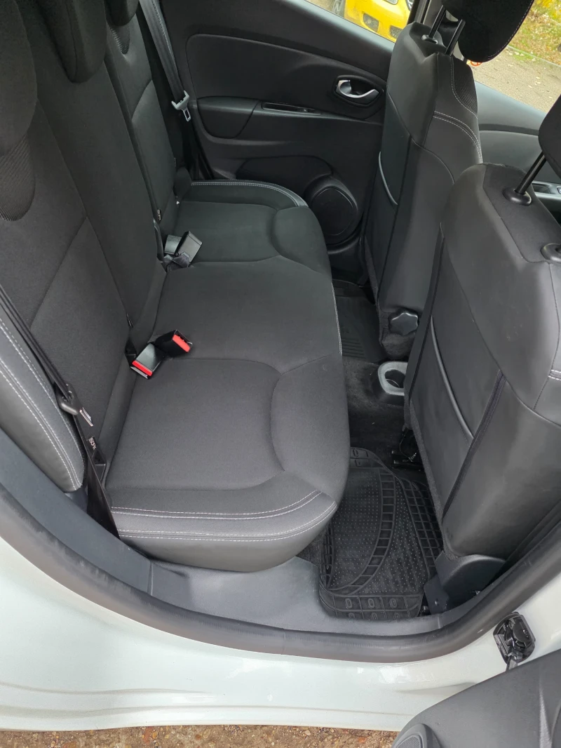 Renault Clio Комби, снимка 7 - Автомобили и джипове - 52368913