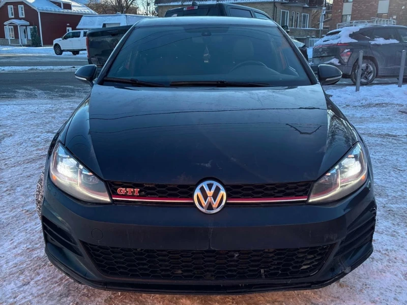 VW Golf GTI* Manual * CARFAX * БЕЗ ПЪРВОНАЧАЛНА ВНОСКА, снимка 6 - Автомобили и джипове - 52908337