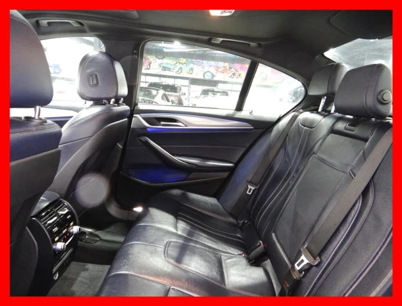 BMW 530 M PACK* ПАМЕТ* ПАНОРАМА* КАМЕРА* ПОДГРЕВ* КОЖА, снимка 13 - Автомобили и джипове - 53256453