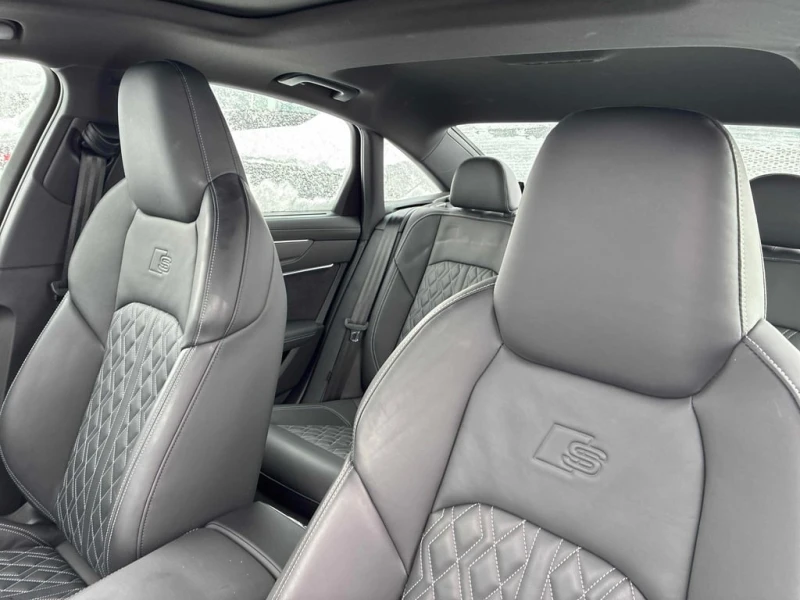 Audi S6 2.9 TFSI QUATTRO * ДИСТРОНИК * ПРЕДСТАВИТЕЛСТВО * , снимка 10 - Автомобили и джипове - 53345018