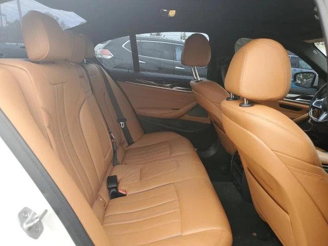 BMW 540 XI  M Sport line, снимка 10 - Автомобили и джипове - 47778713