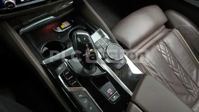 BMW 640 M Packet* следене на ленти* подгреви, снимка 9 - Автомобили и джипове - 54055399