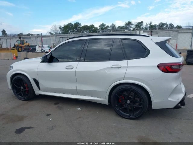 BMW X5M LASER* * HARMAN KARDON* МАСАЖИ* ПАНО* 360* HUD* , снимка 13 - Автомобили и джипове - 55224111