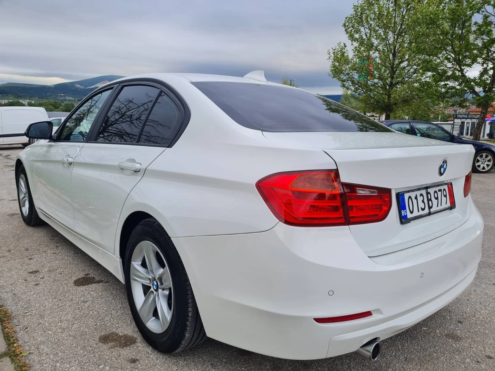 BMW 320 D НАВИ! КОЖА! ПОДГРЕВ! ГЕРМАНИЯ! - изображение 5