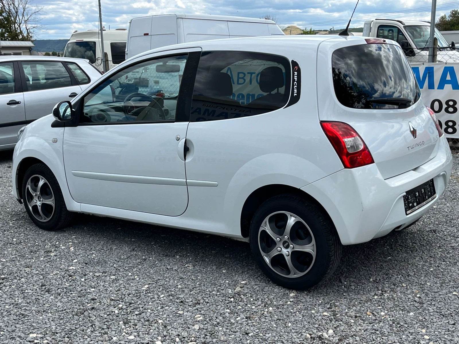 Renault Twingo Rip Curl 1.2i Климатик - изображение 6