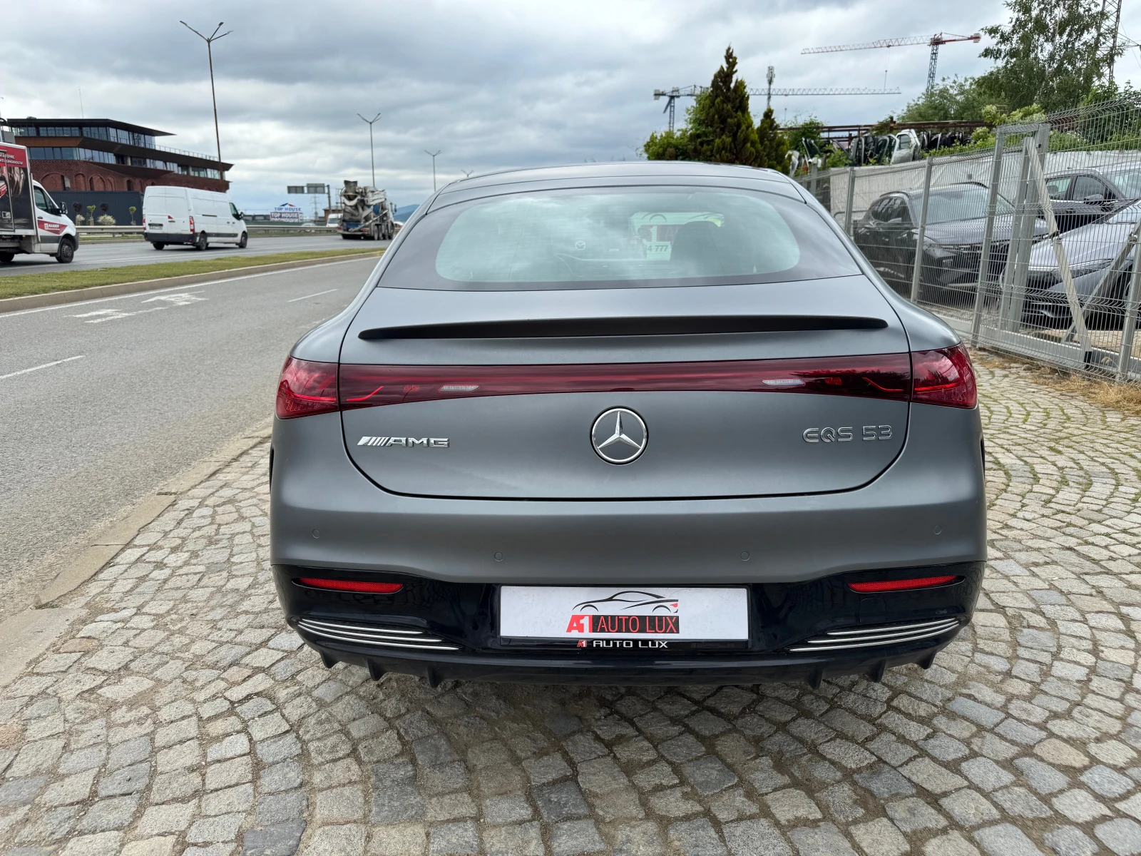Mercedes-Benz EQS   AMG 53 4M / Premium + / Rear DVD HYPERSCREEN - изображение 6