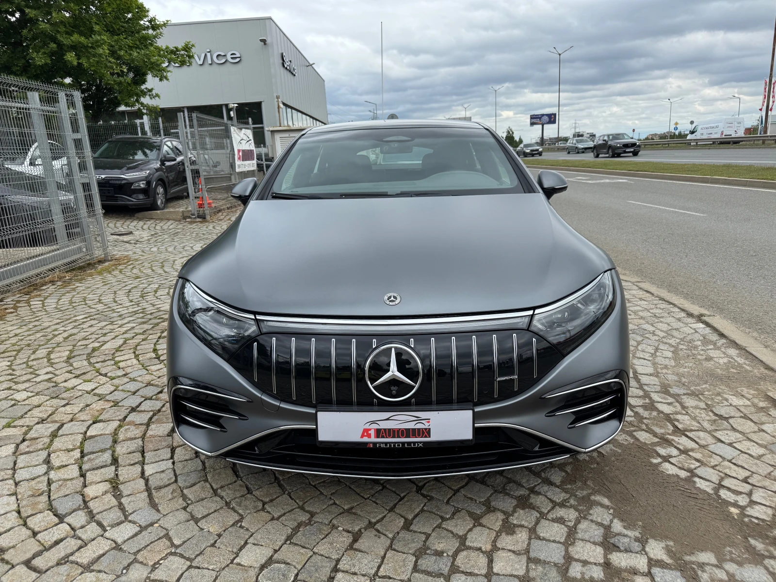 Mercedes-Benz EQS   AMG 53 4M / Premium + / Rear DVD HYPERSCREEN - изображение 3