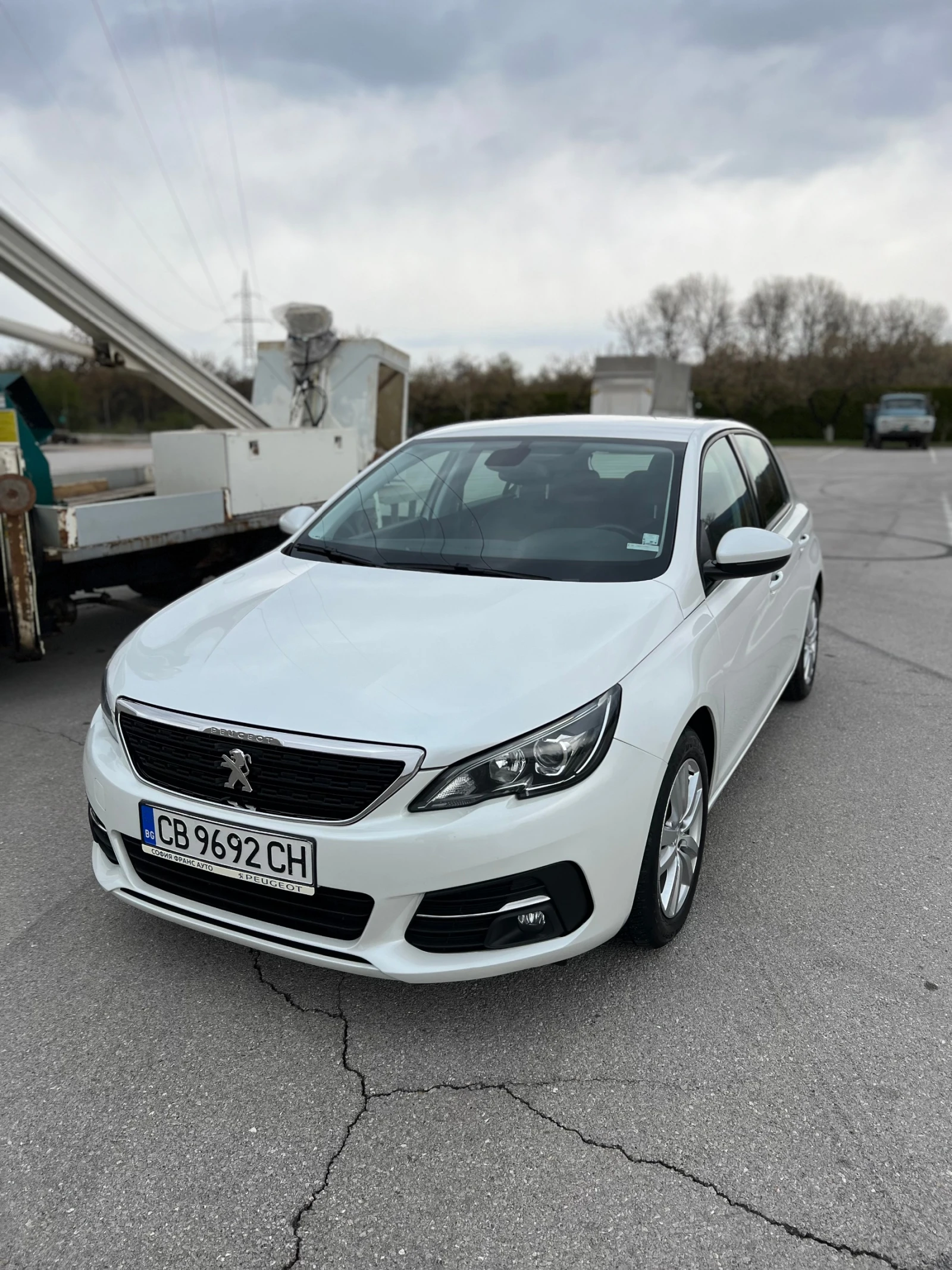 Peugeot 308 1.5HDI* Автоматик* DIGITAL* КАМЕРА* WAZE* Гаранция - изображение 5