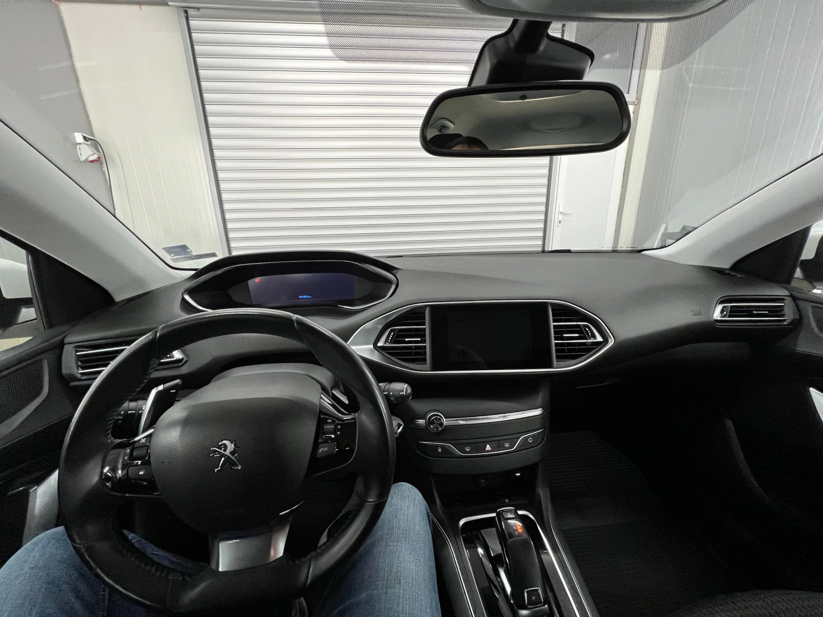 Peugeot 308 1.5HDI* Автоматик* DIGITAL* КАМЕРА* WAZE* Гаранция - изображение 9