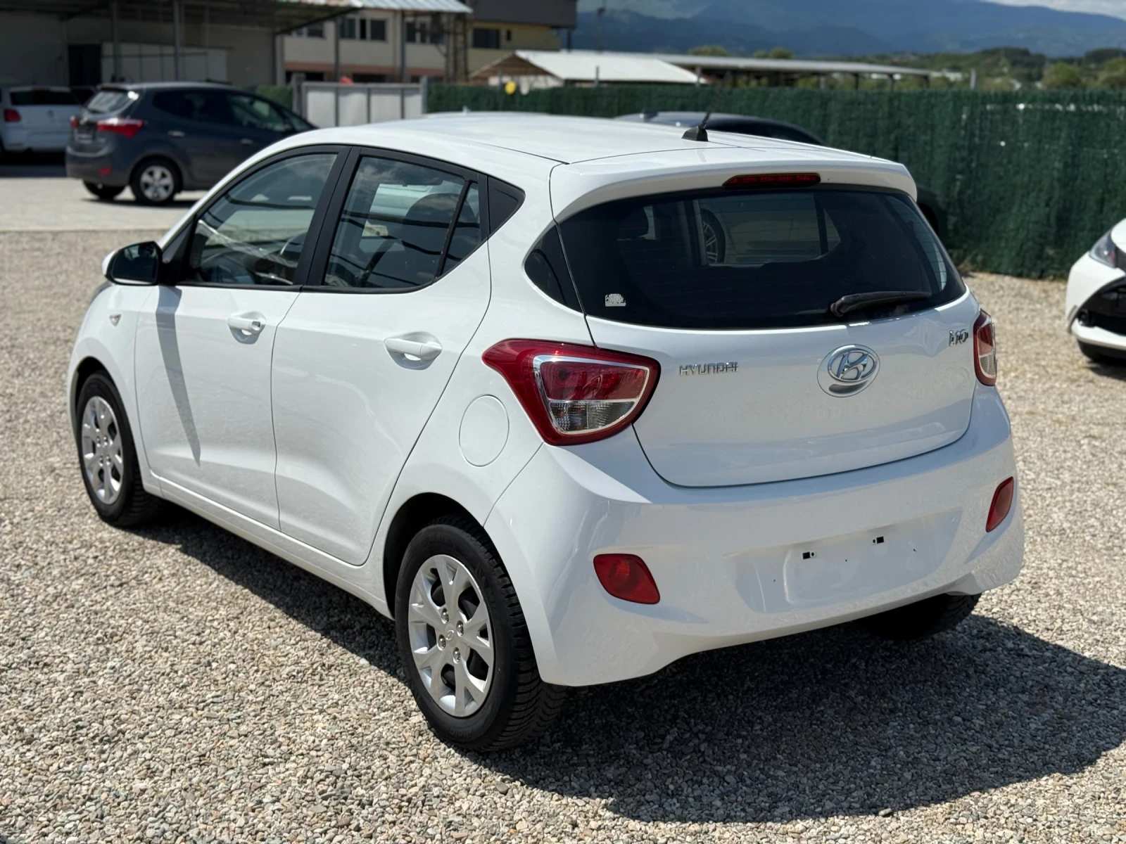 Hyundai I10 1.0i/70hp/EVRO6/ 130 000km - изображение 4