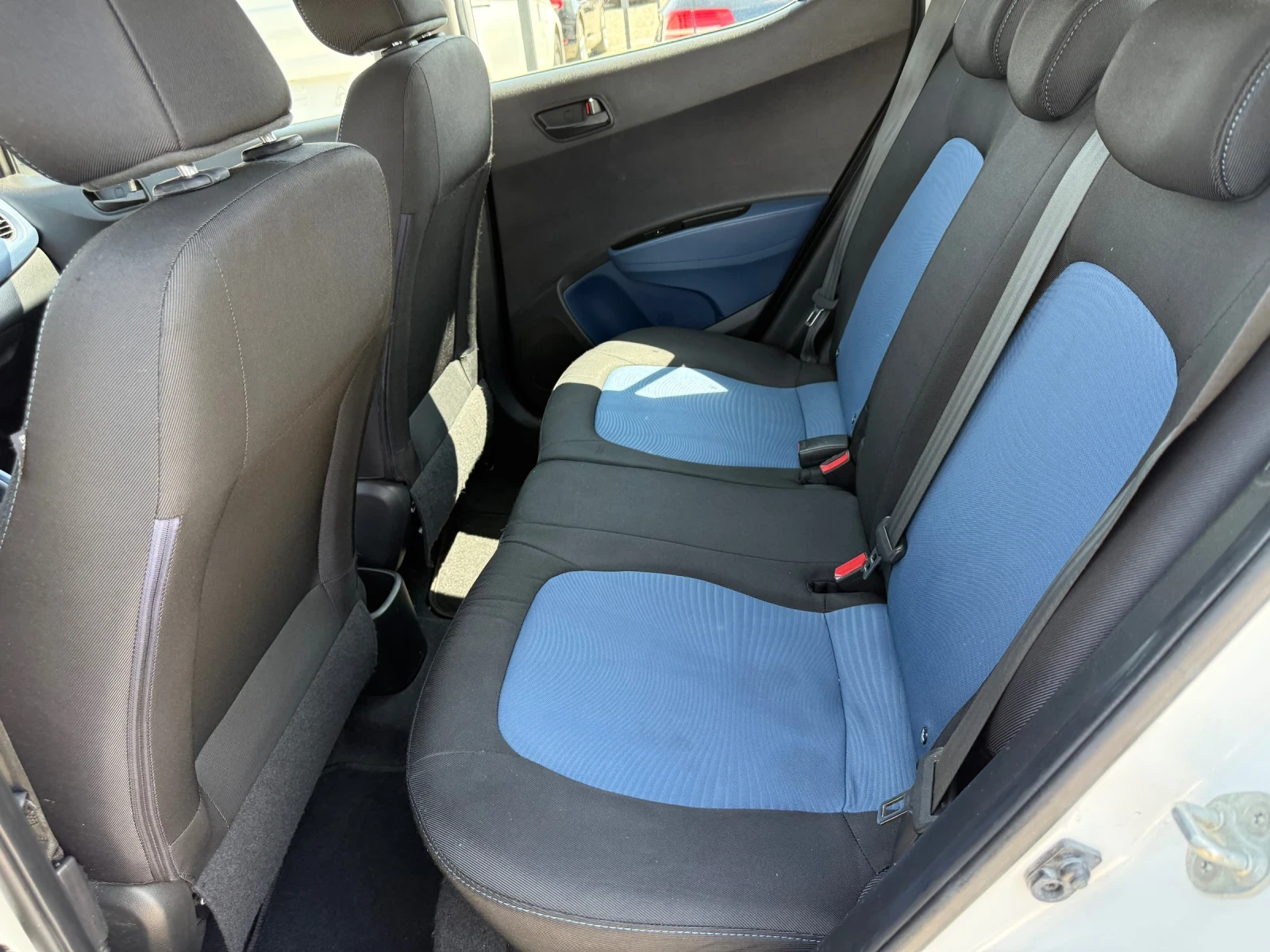 Hyundai I10 1.0i/70hp/EVRO6/ 130 000km - изображение 9