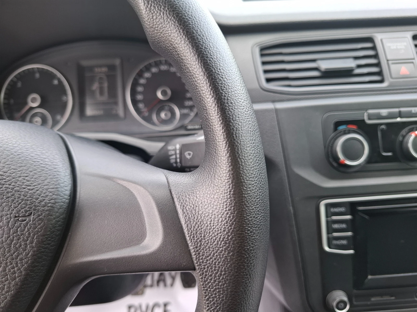 VW Caddy 2.0tdi Face Lift MAXI  - изображение 10
