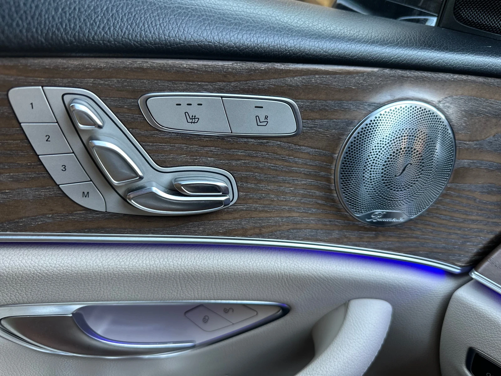 Mercedes-Benz E 300 AMG 4matic  | Mobile.bg   16