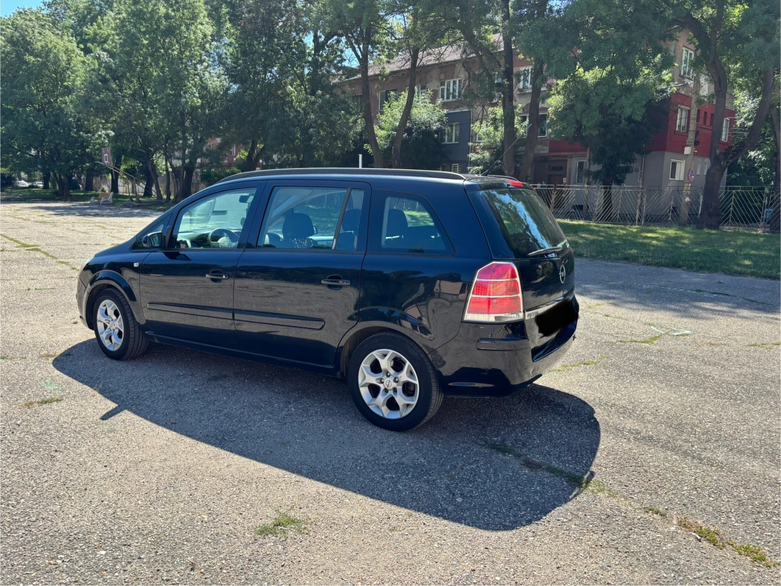 Opel Zafira  - изображение 4