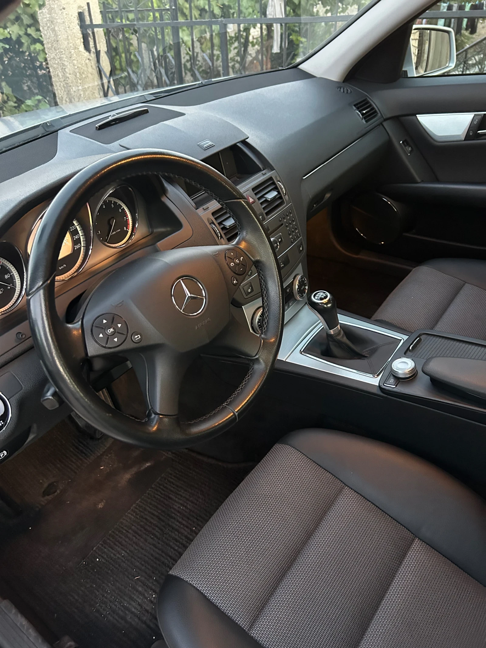 Mercedes-Benz C 180 ГЕРМАНИЯ  - изображение 6