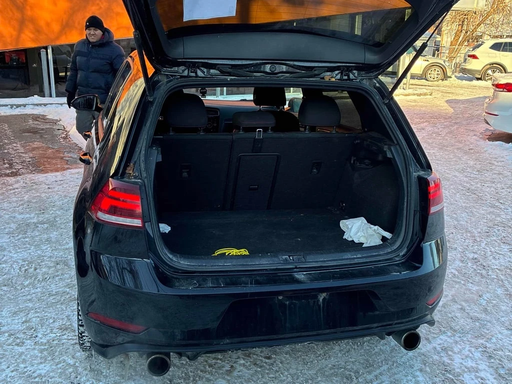 VW Golf GTI* Manual * CARFAX * ��� ������������ ������ | Mobile.bg � ����������� 17