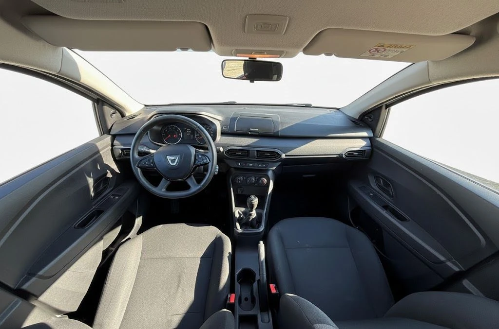 Dacia Logan Essential 100 ECO-G - изображение 7