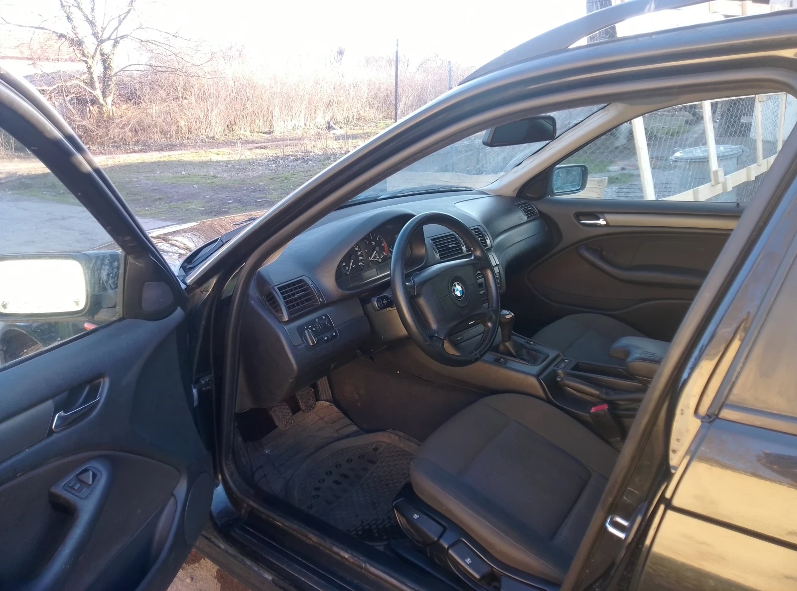 BMW 318, снимка 8 - Автомобили и джипове - 53923917