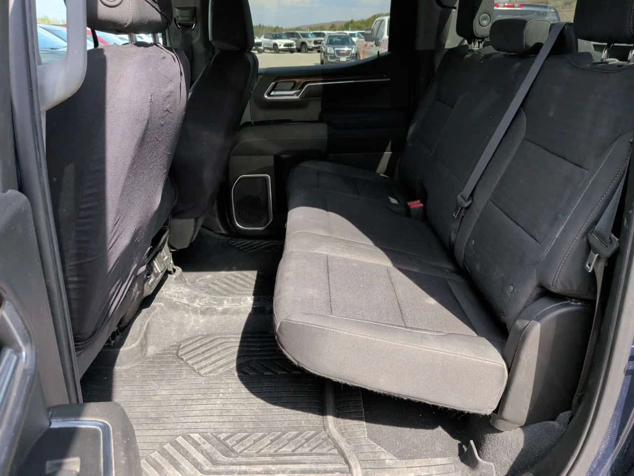 Chevrolet Silverado * RST * CARFAX * ПОДГРЕВИ * 2 КЛЮЧА, снимка 12 - Автомобили и джипове - 54446240
