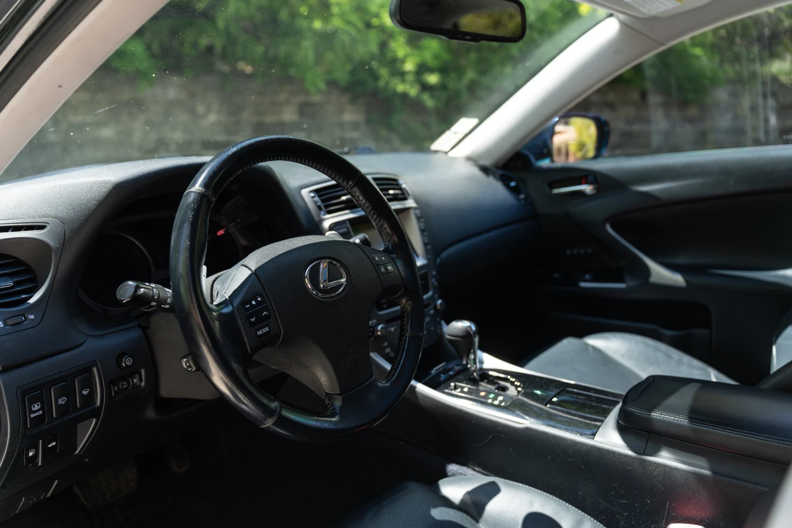 Lexus IS 250 Luxury type , снимка 8 - Автомобили и джипове - 54460274
