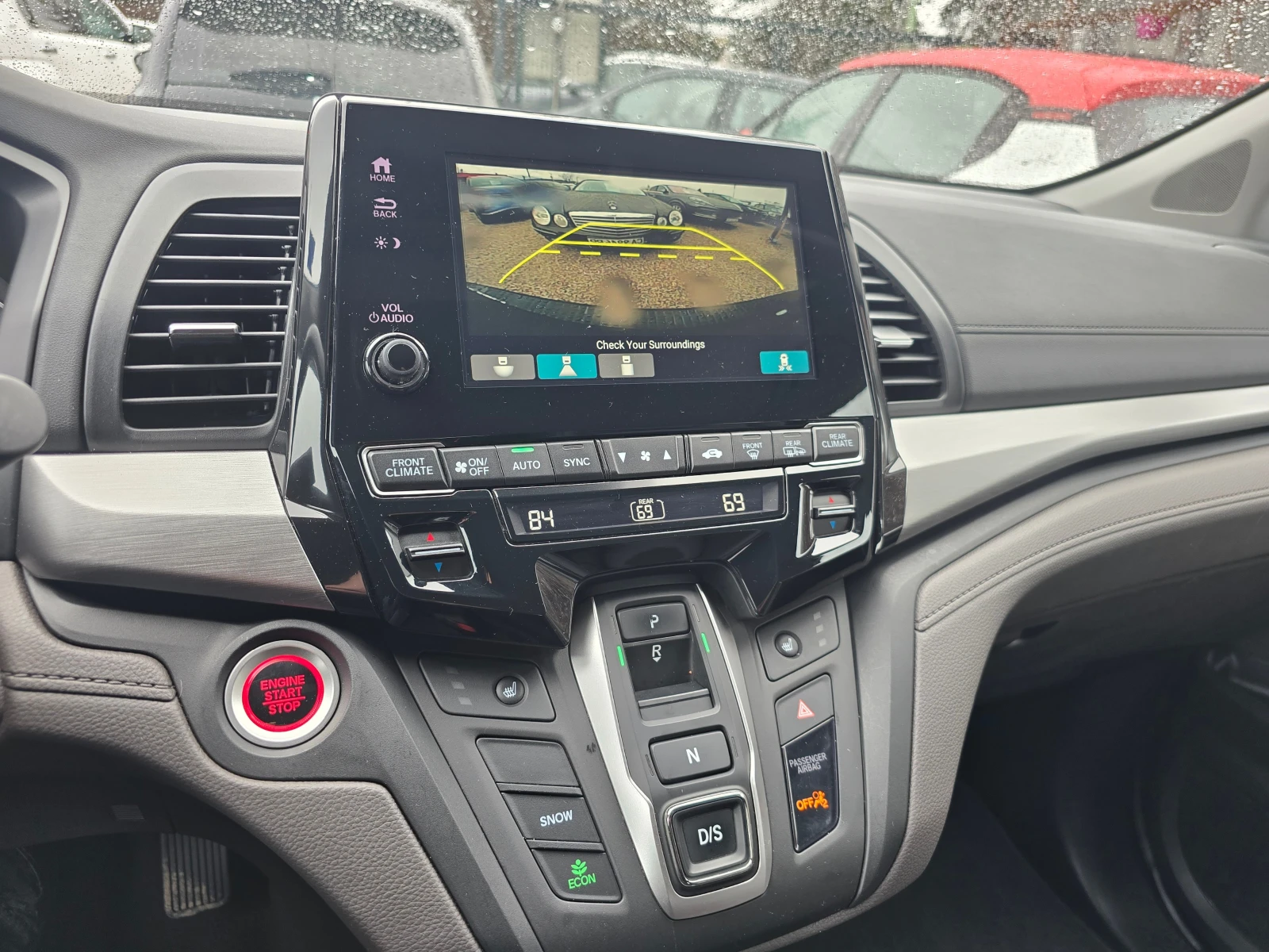 Honda Odyssey 3.5i-v6/Газ/Авт./Кожа/6+ 1/Лизинг, снимка 16 - Автомобили и джипове - 54480866