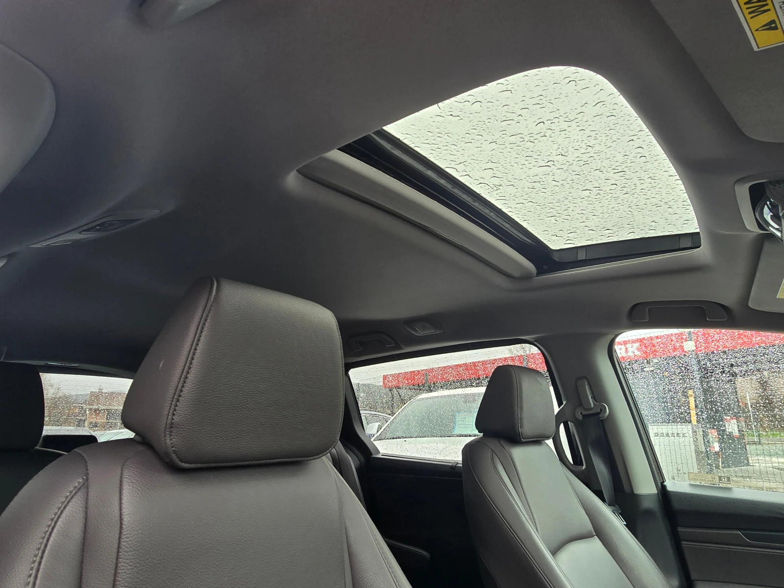 Honda Odyssey 3.5i-v6/Газ/Авт./Кожа/6+ 1/Лизинг, снимка 10 - Автомобили и джипове - 54480866