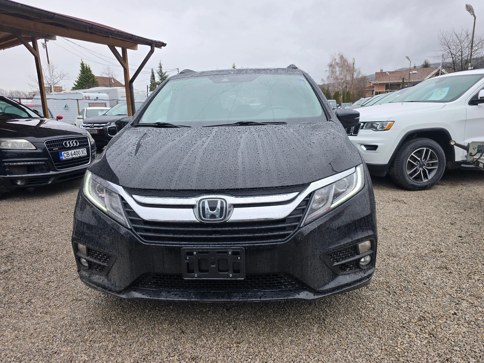Honda Odyssey 3.5i-v6/Газ/Авт./Кожа/6+ 1/Лизинг, снимка 2 - Автомобили и джипове - 54480866