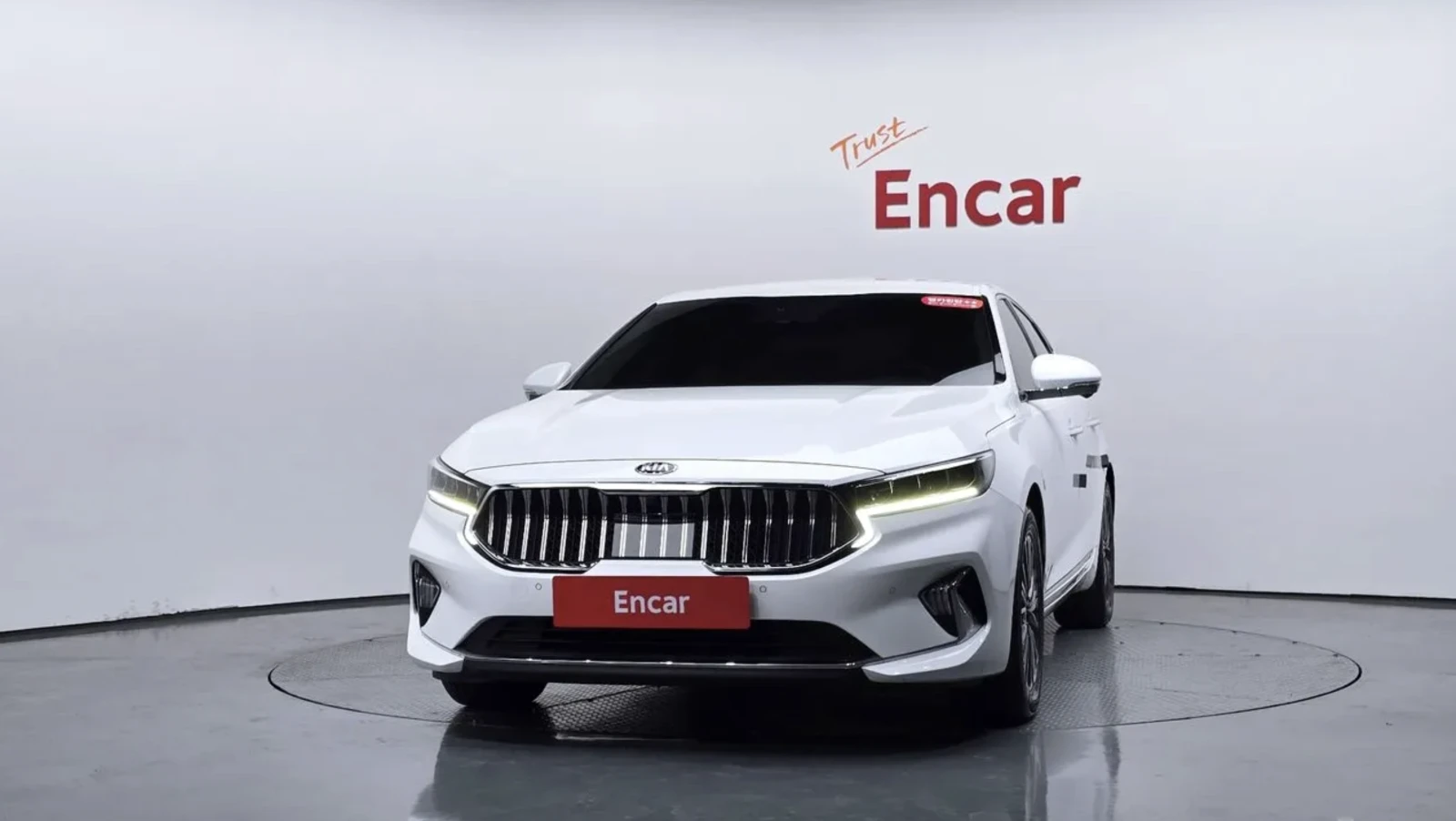 Kia K7 2.4 HYBRID / KRELL МУЗИКА / 360 КАМЕРИ/ ОБДУХВАНЕ , снимка 3 - Автомобили и джипове - 54751756