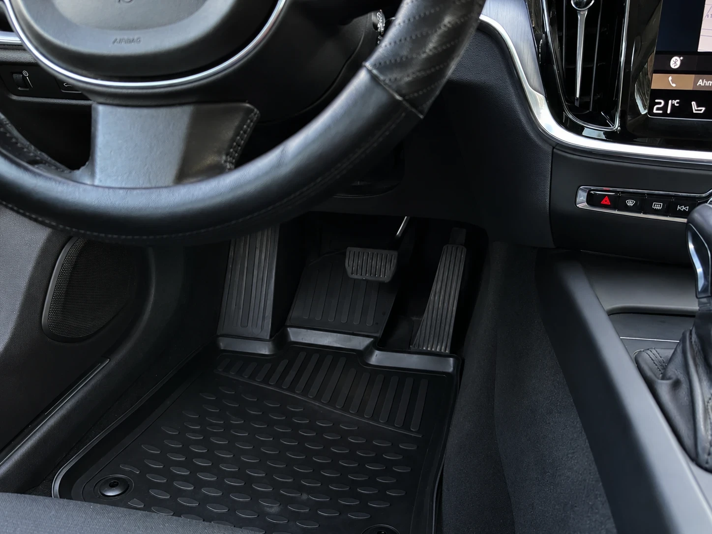 Volvo V60 Cross Country, снимка 15 - Автомобили и джипове - 55465634
