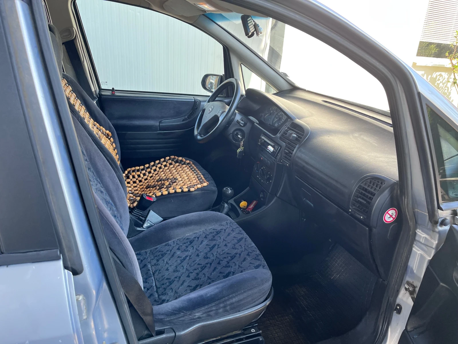 Opel Zafira, снимка 10 - Автомобили и джипове - 55623705