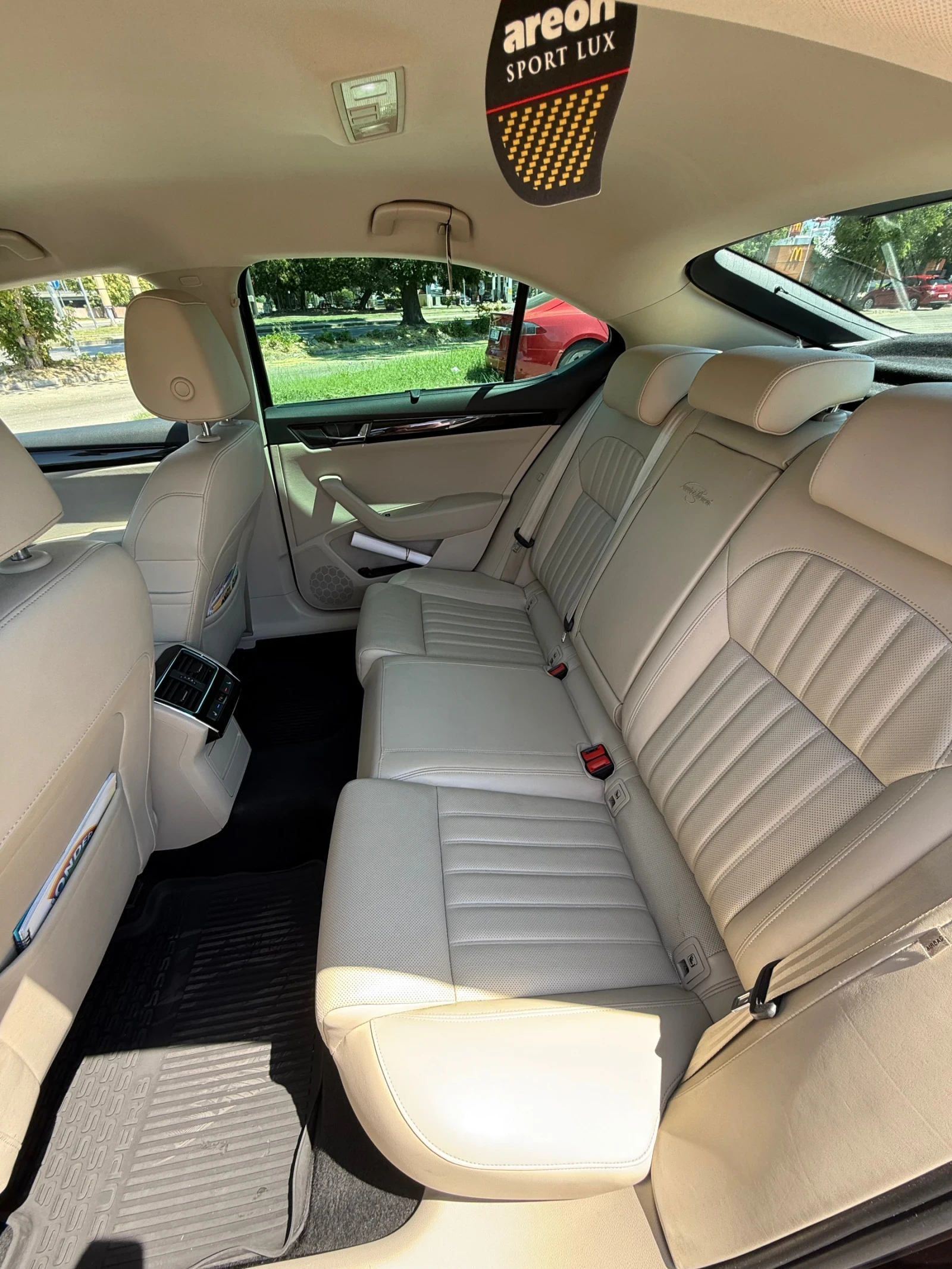 Skoda Superb L&K Full 190 N1, снимка 11 - Автомобили и джипове - 55769317