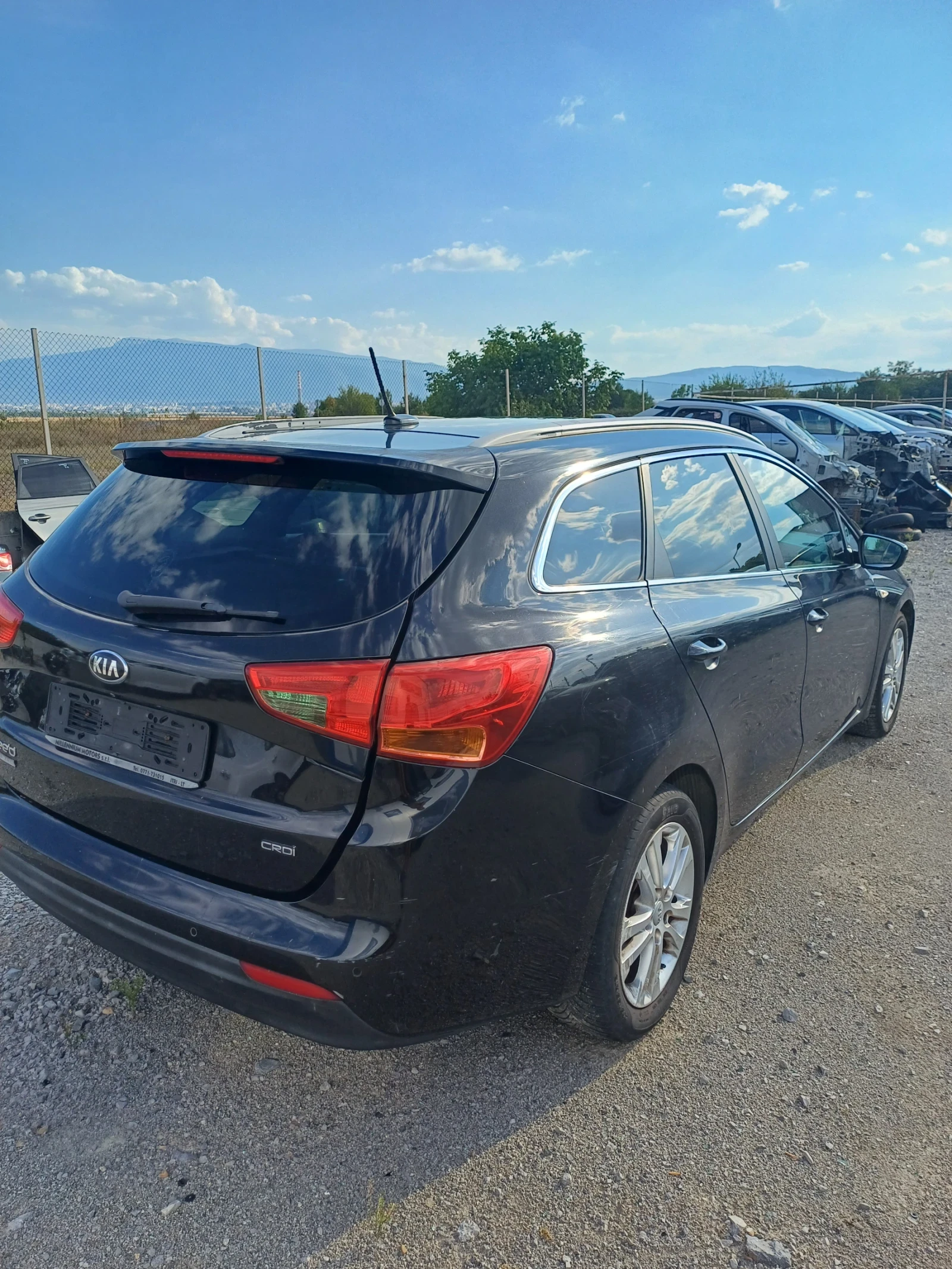 Kia Ceed 1.6 crdi-110��.�� ����� | Mobile.bg � ����������� 3