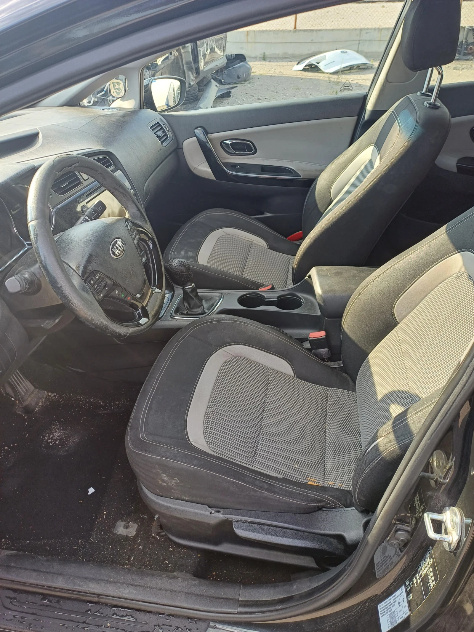 Kia Ceed 1.6 crdi-110��.�� ����� | Mobile.bg � ����������� 10