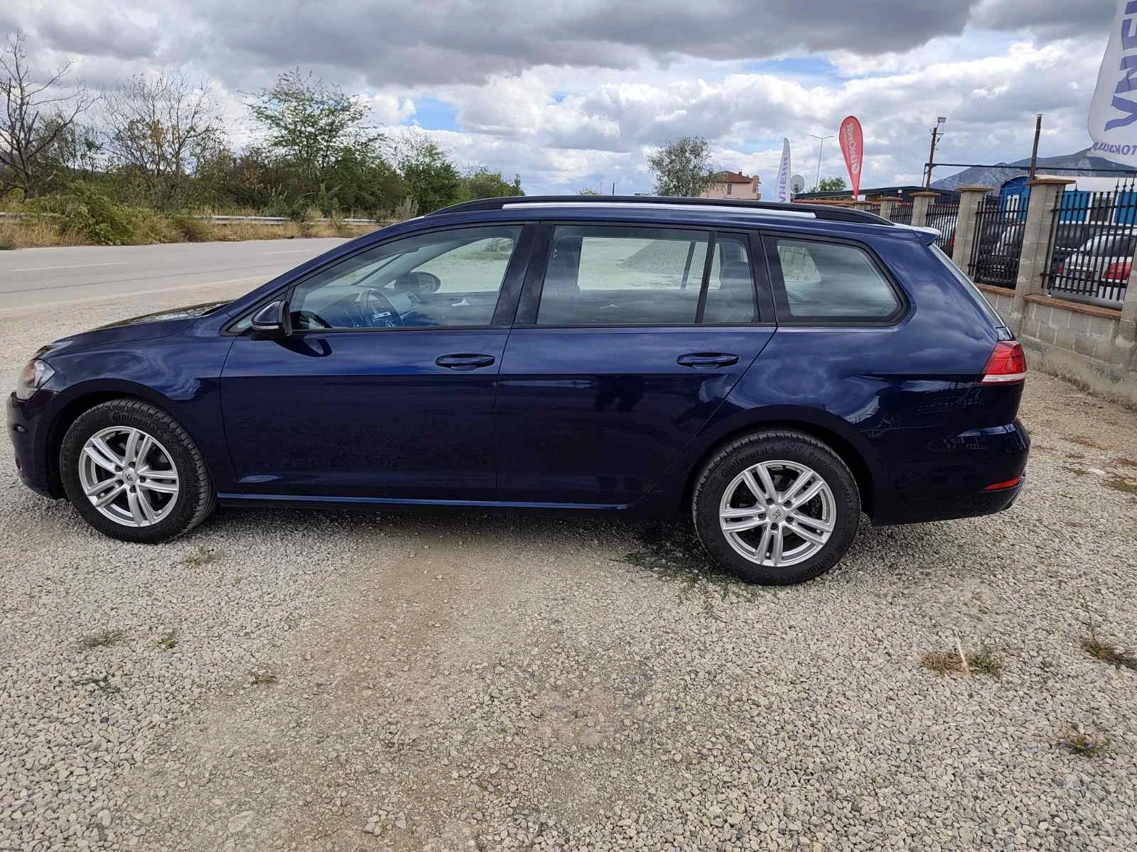 VW Golf 1.6 Tdi 116 kc. E6, снимка 4 - Автомобили и джипове - 56258367
