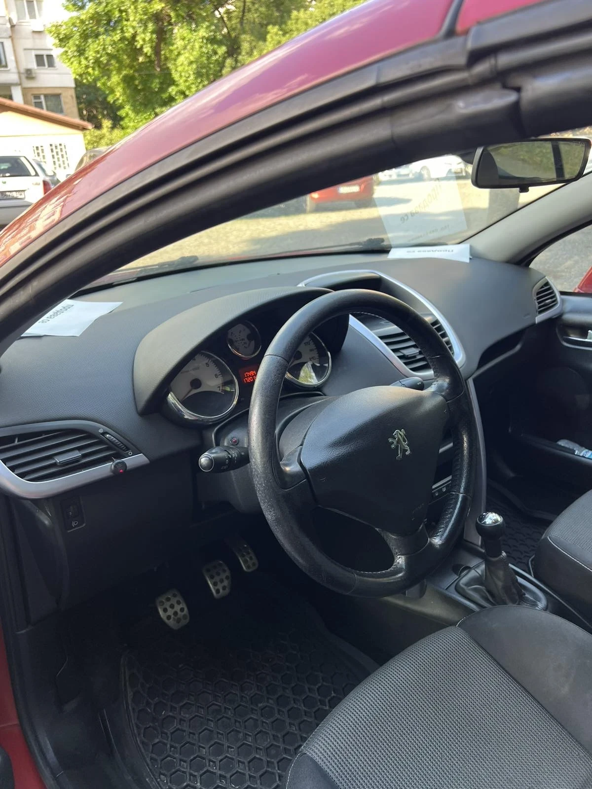 Peugeot 207 Cc, снимка 4 - Автомобили и джипове - 56452592