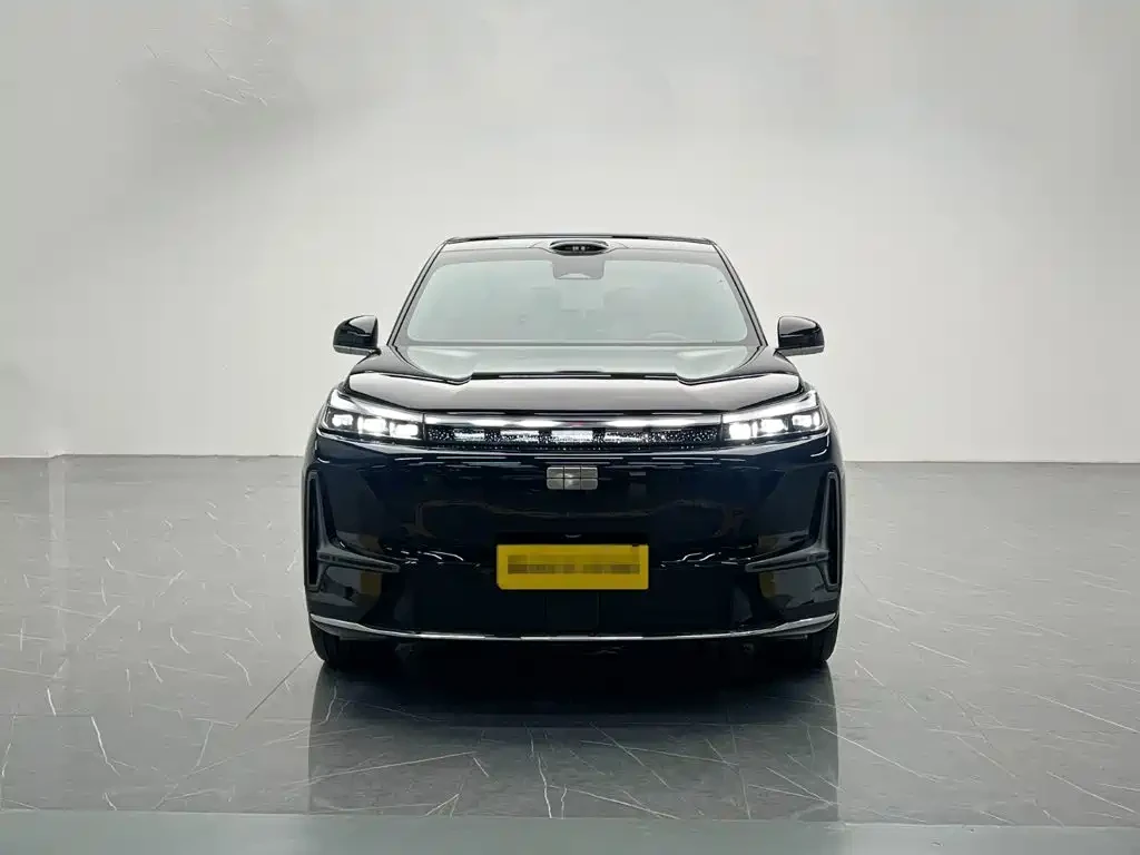 Geely Galaxy M9 210km 4WD, снимка 5 - Автомобили и джипове - 56715120