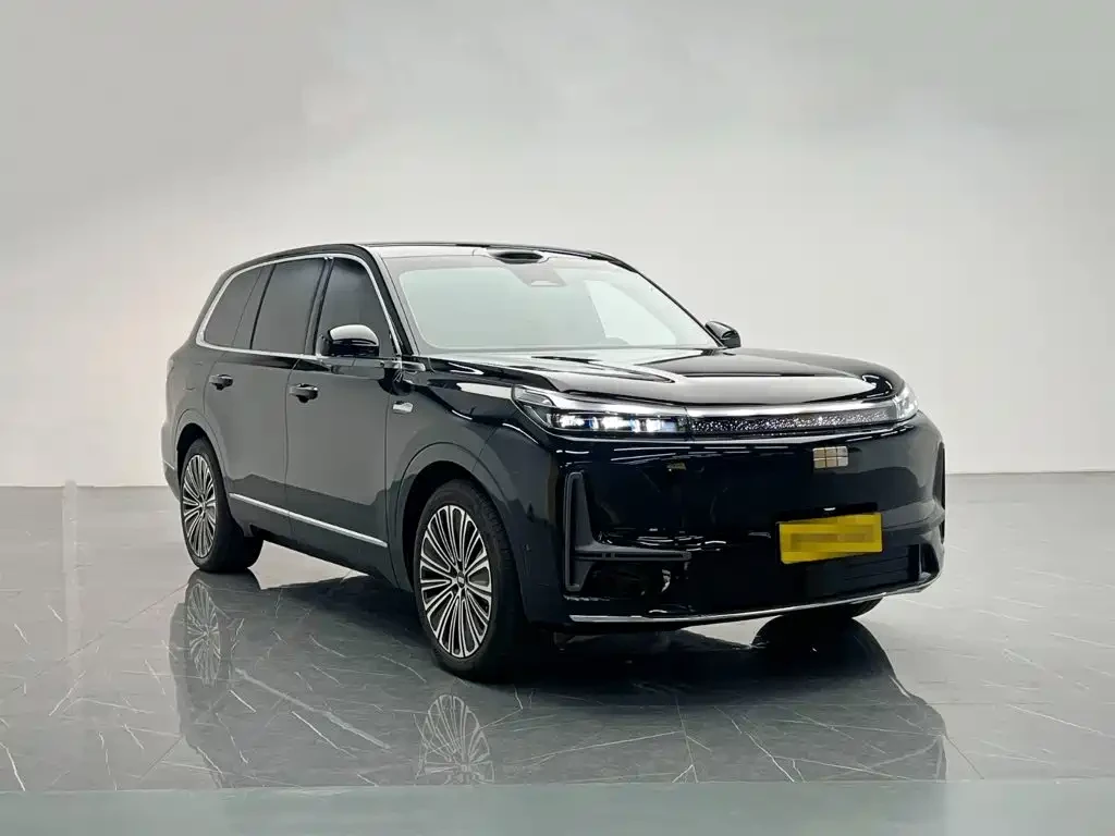 Geely Galaxy M9 210km 4WD, снимка 3 - Автомобили и джипове - 56715120