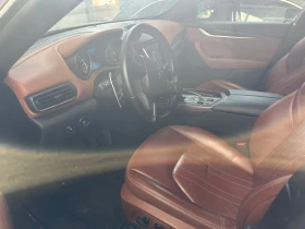 Maserati Levante 3.0 DIESEL, снимка 8