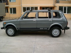 Lada Niva 1.7i 39 000 km 5 vr. KATO NOVA, снимка 8