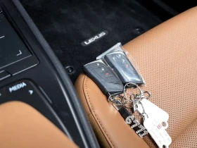 Lexus UX | Mobile.bg � ����� ������ 16