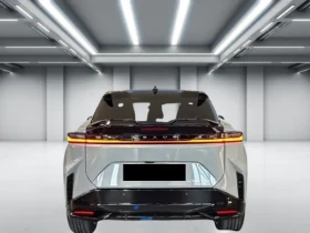Lexus RZ 550е = F-Sport = Heat Pump Гаранция | Auto.bg — изображение 2