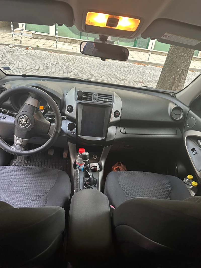 Toyota Rav4, снимка 7 - Автомобили и джипове - 47399281