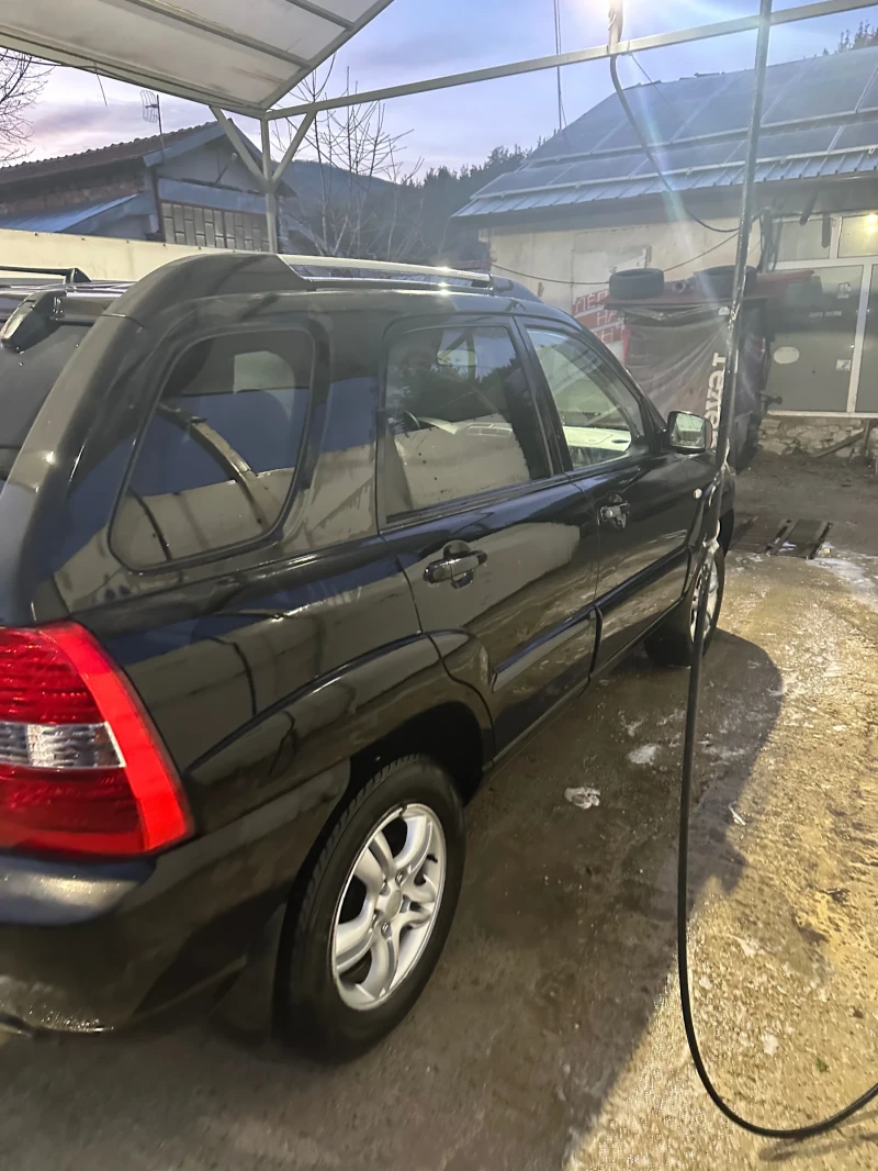 Kia Sportage, снимка 2 - Автомобили и джипове - 48490989