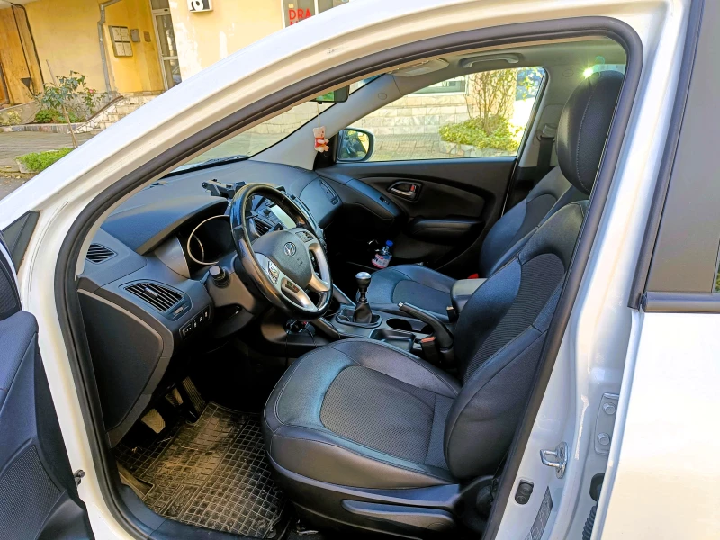 Hyundai IX35 Премиум пакет | Регистриран | Частно лице, снимка 7 - Автомобили и джипове - 52435109