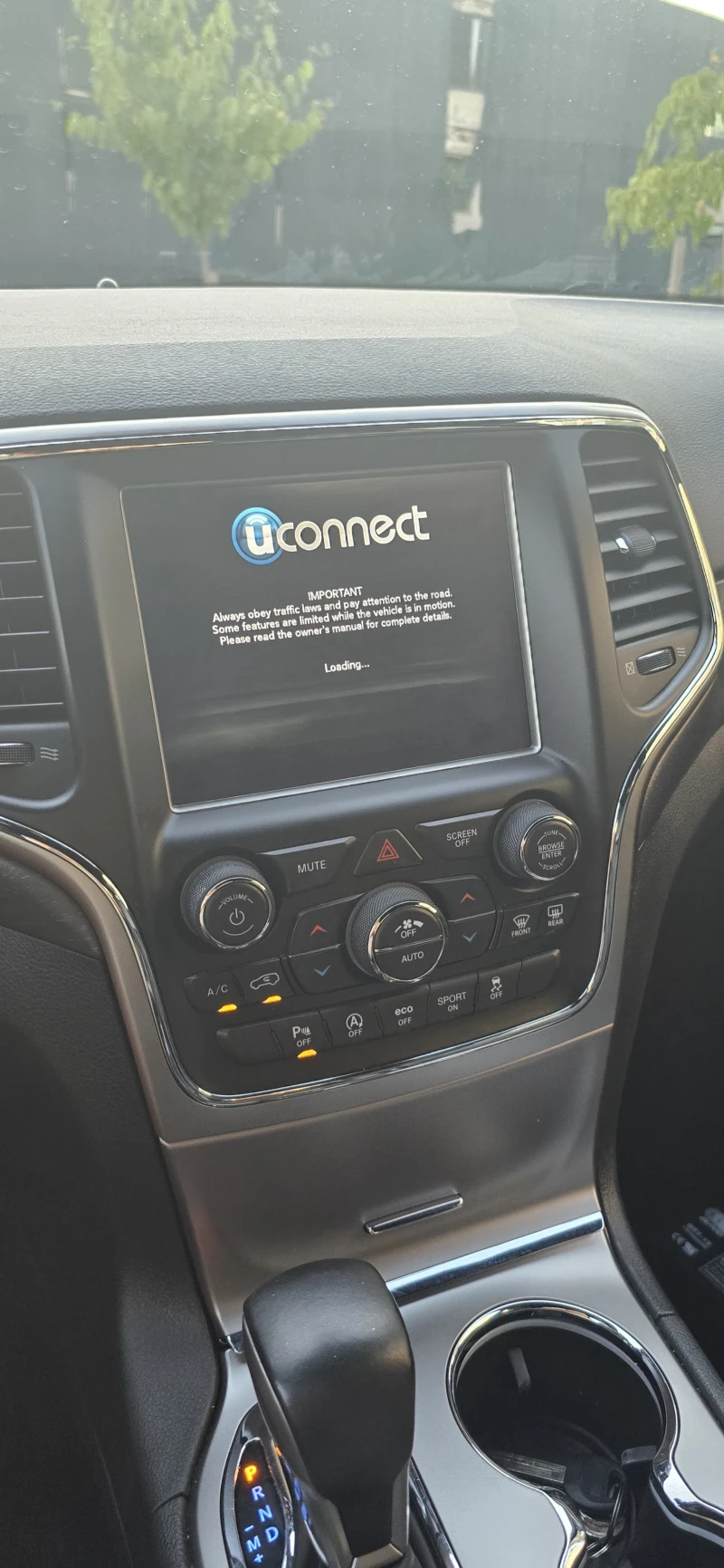 Jeep Grand cherokee WK2, снимка 11 - Автомобили и джипове - 52818125