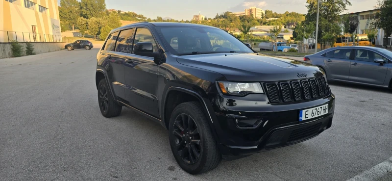 Jeep Grand cherokee WK2, снимка 3 - Автомобили и джипове - 52818125