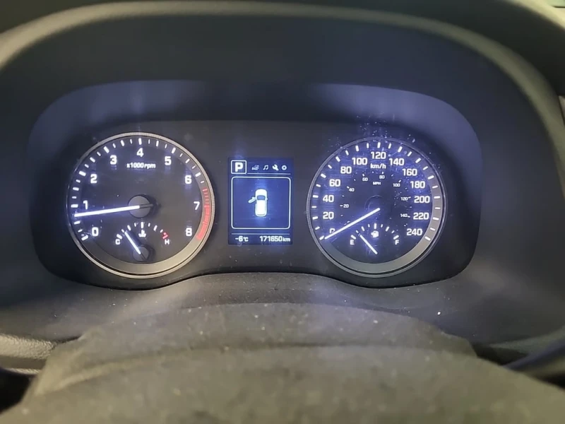 Hyundai Tucson * SE * CARFAX * ЦЕНА ДО БЪЛГАРИЯ, снимка 11 - Автомобили и джипове - 53088235